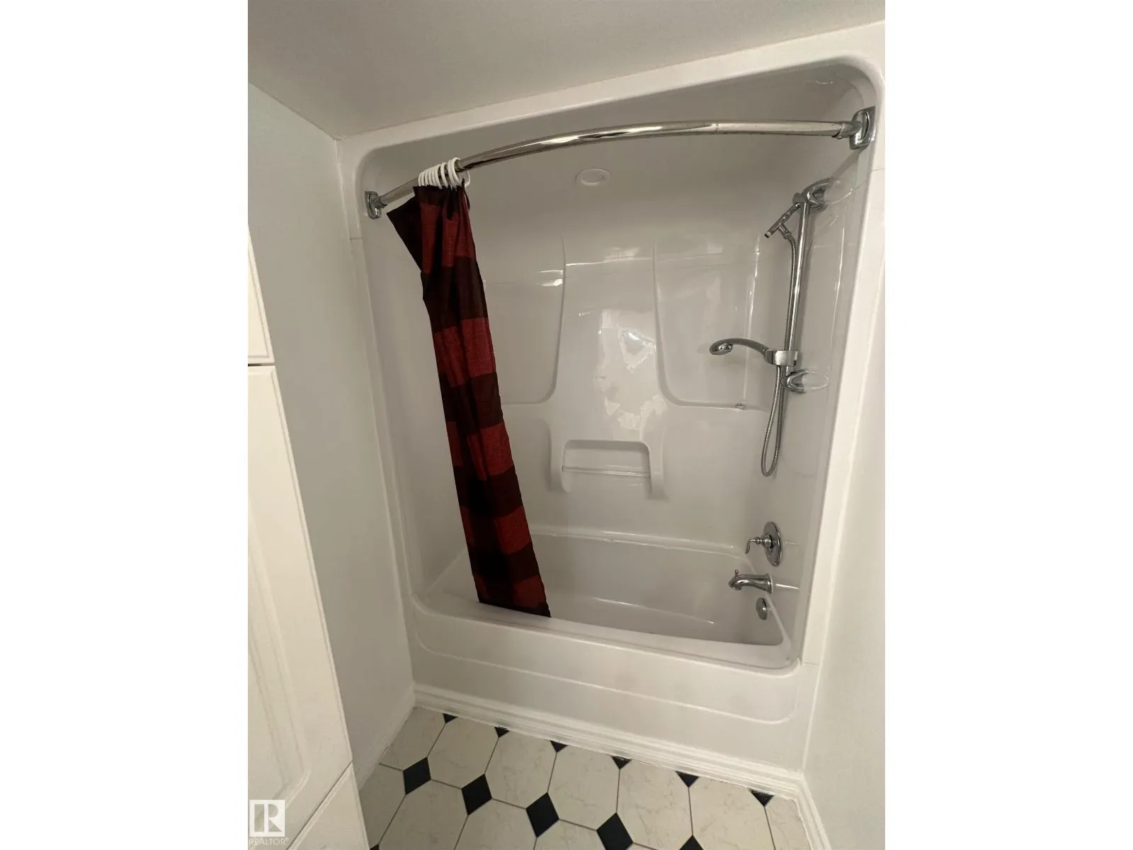 8524 174 St. ST NW