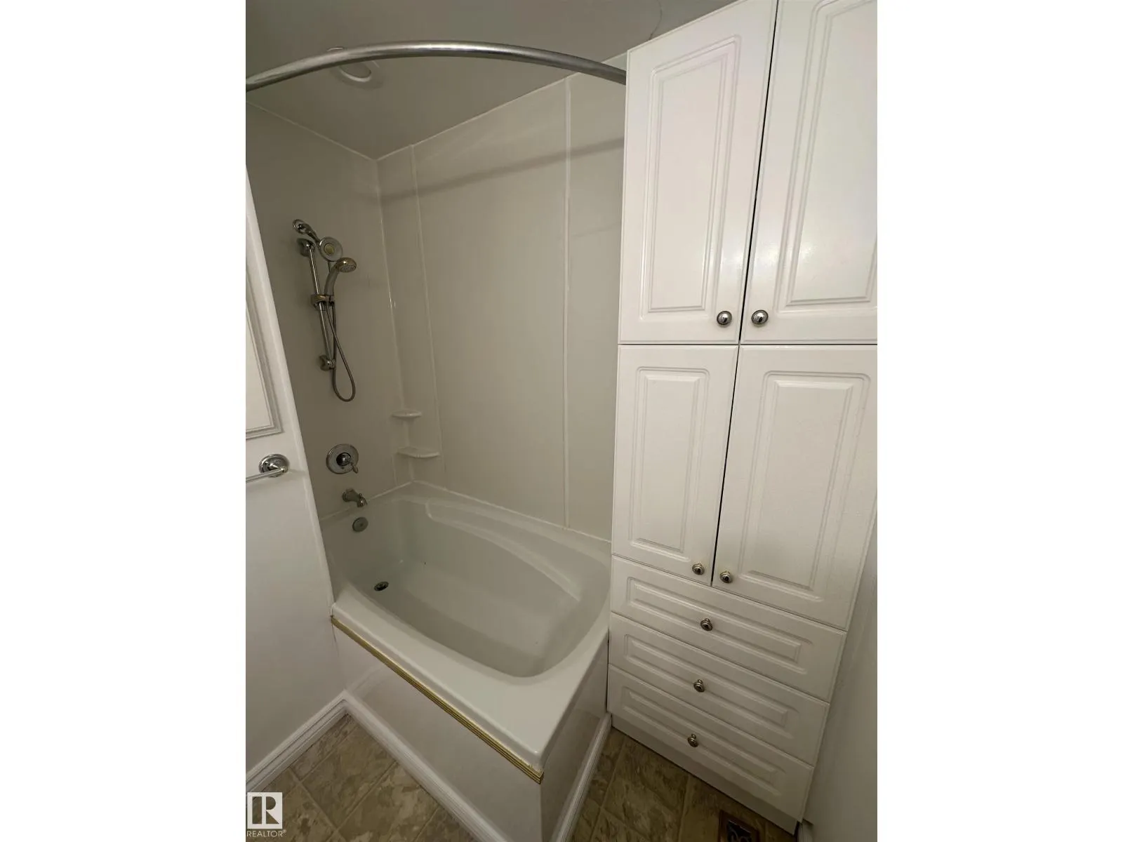 8524 174 St. ST NW