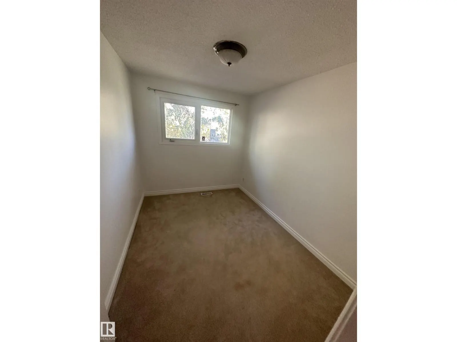 8524 174 St. ST NW