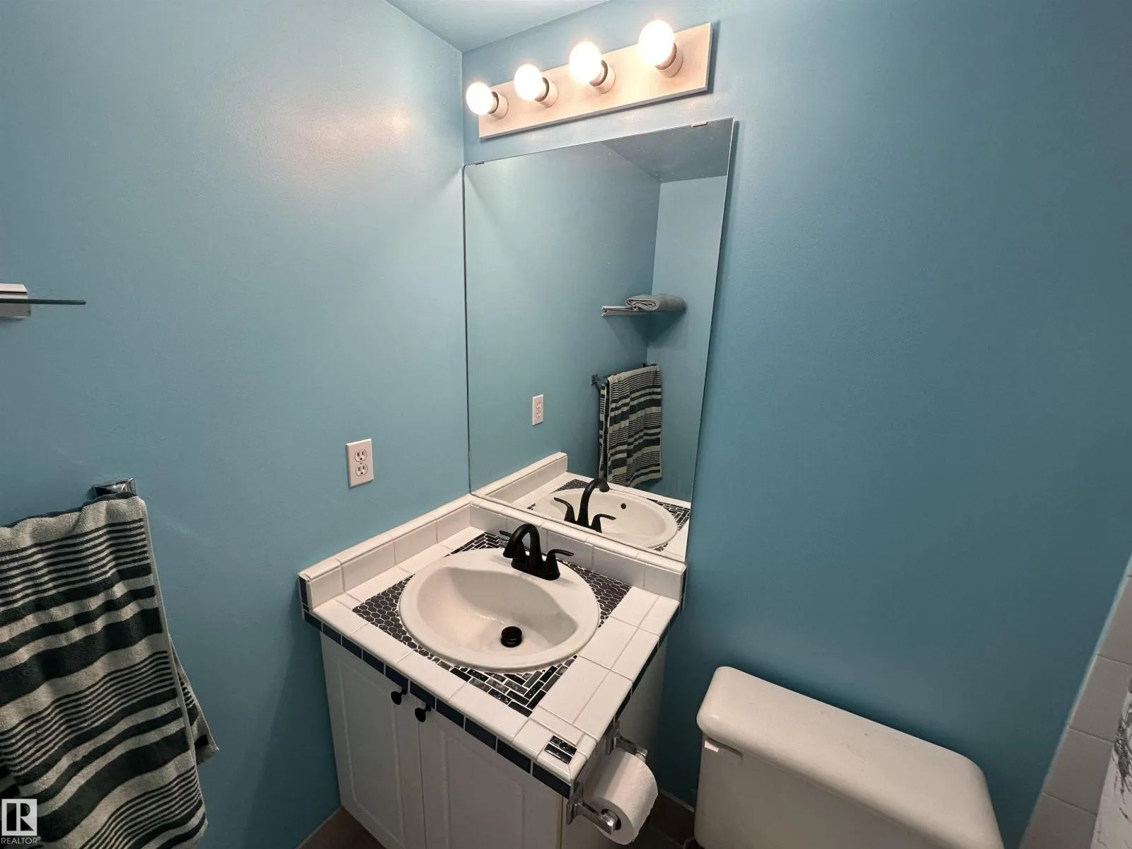 #318 17109 67 AV NW