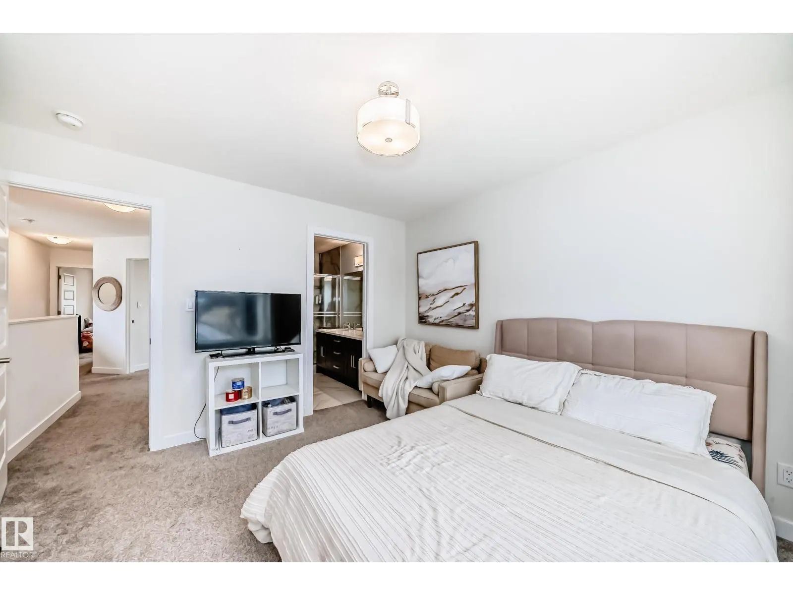 12345 85 ST NW