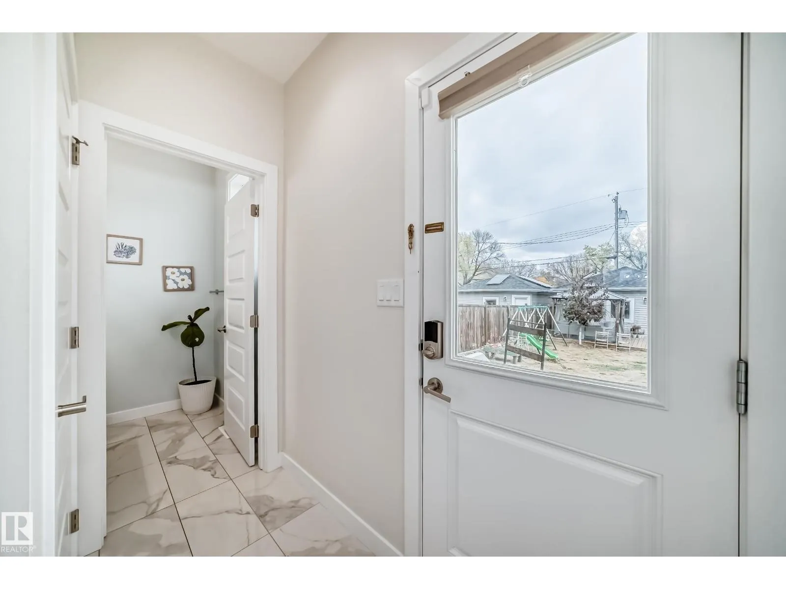 12345 85 ST NW