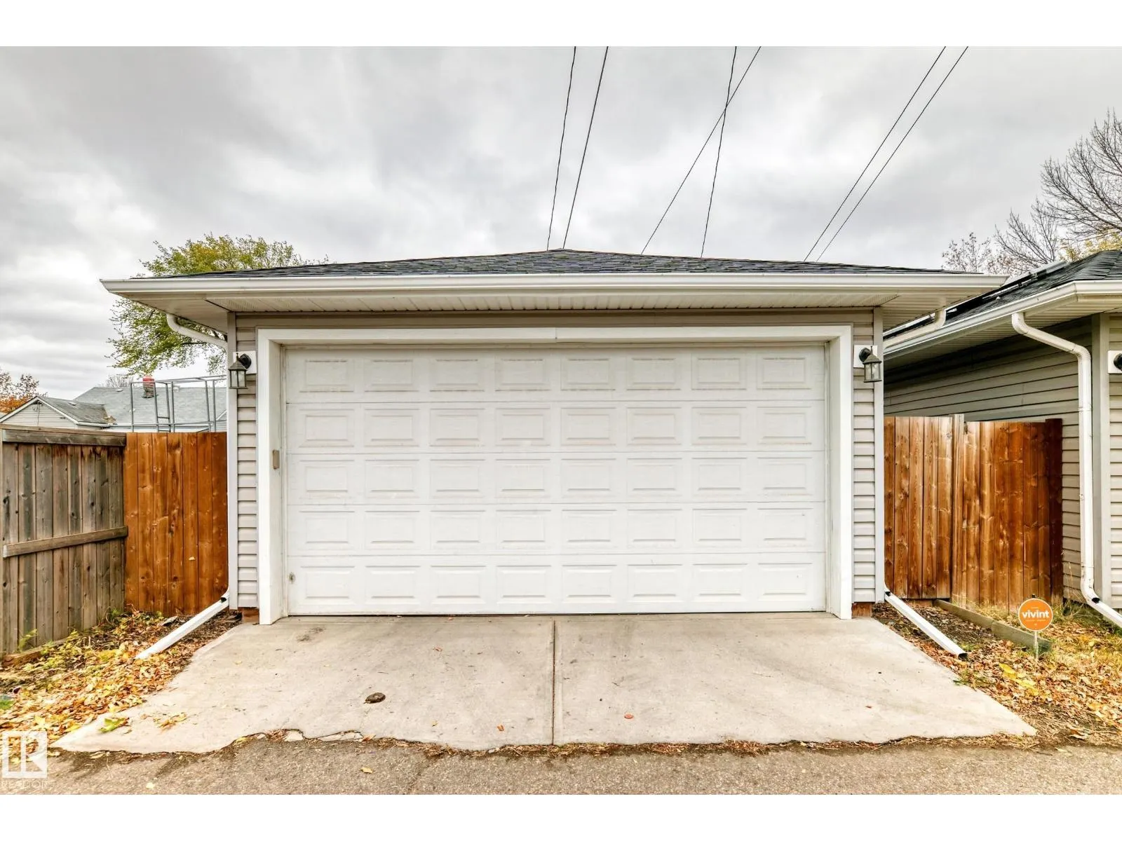 12345 85 ST NW