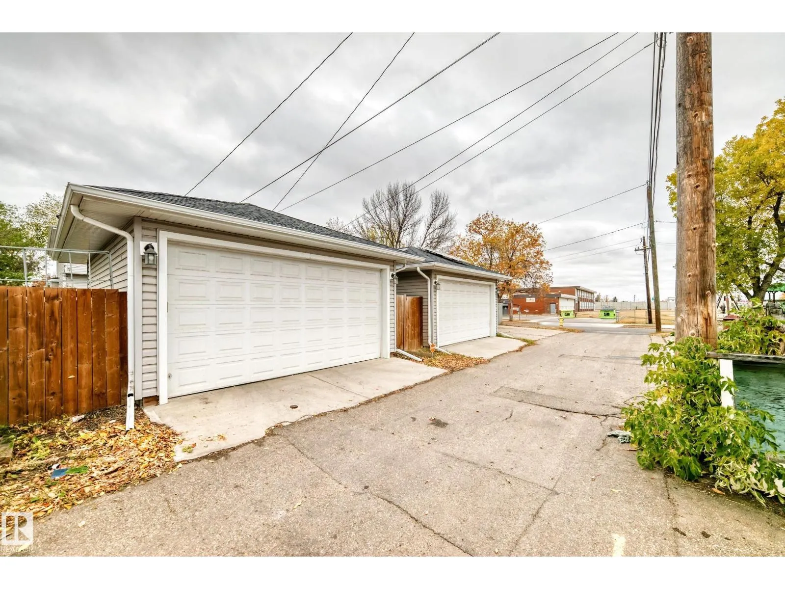 12345 85 ST NW