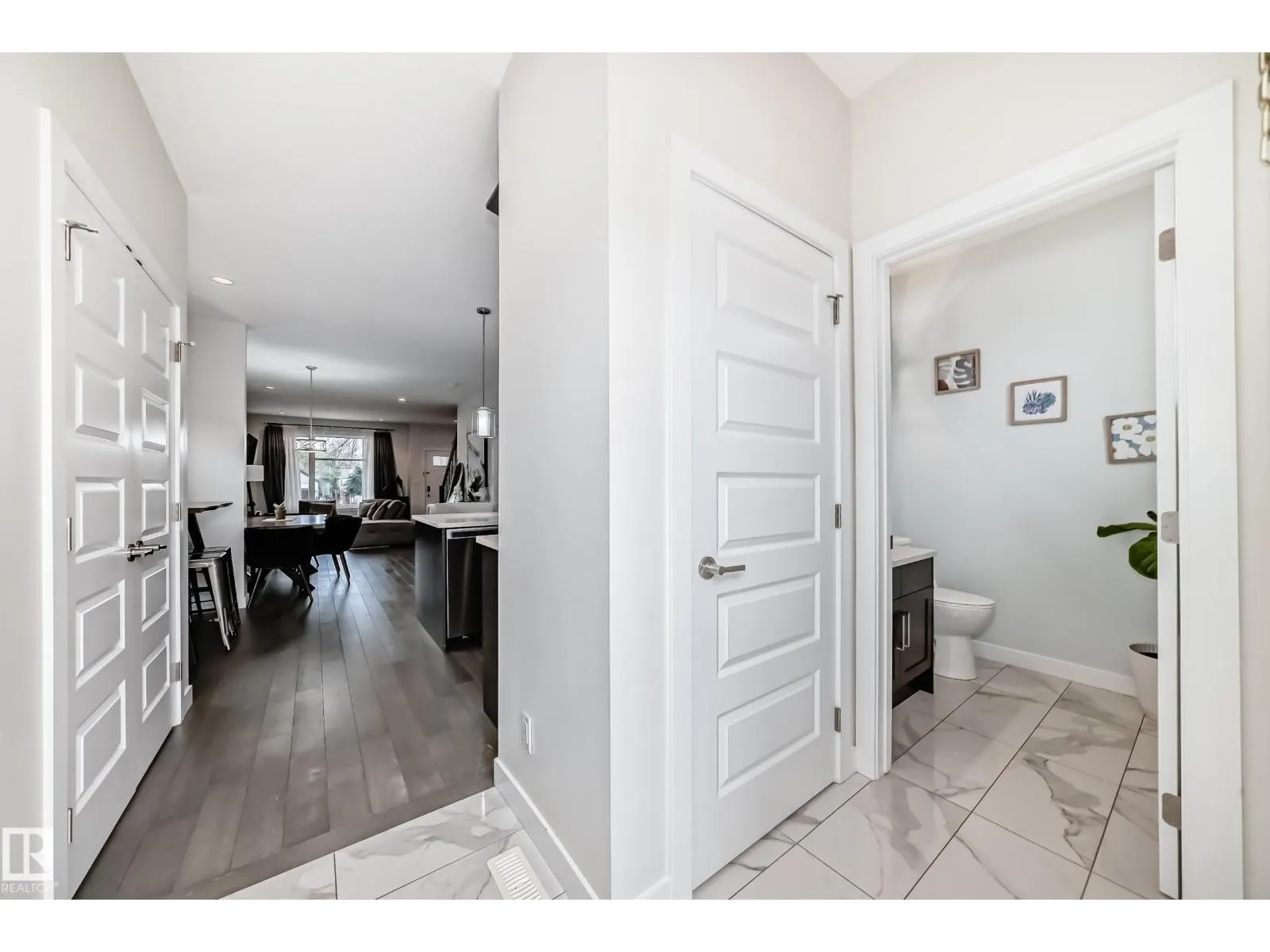 12345 85 ST NW