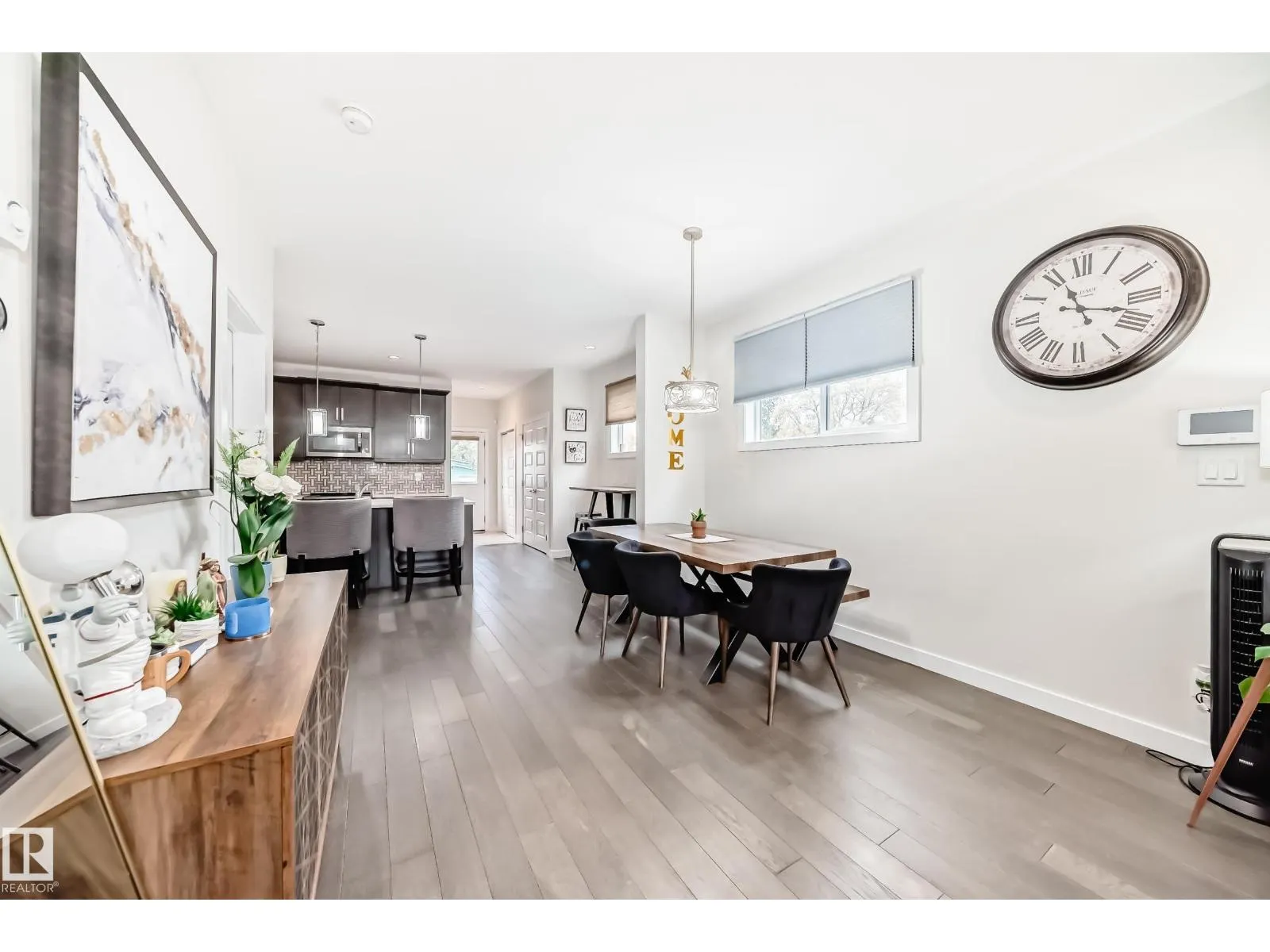 12345 85 ST NW