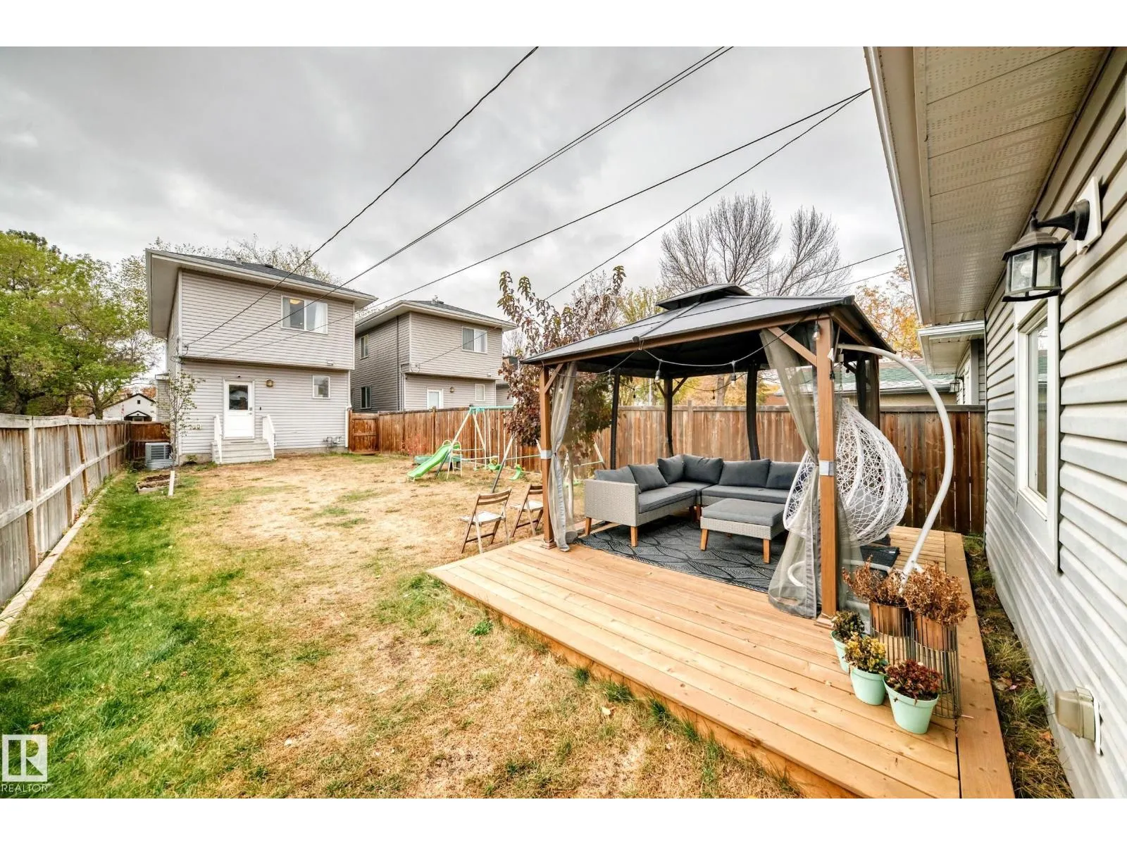 12345 85 ST NW
