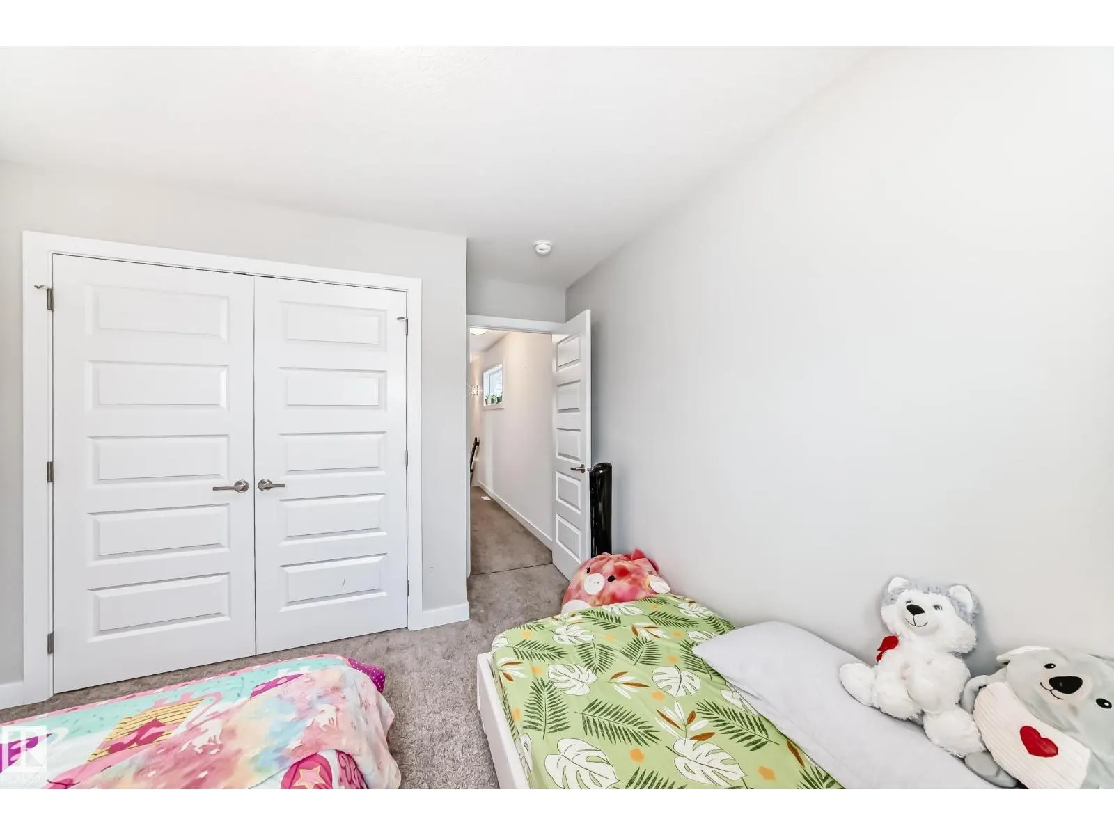 12345 85 ST NW