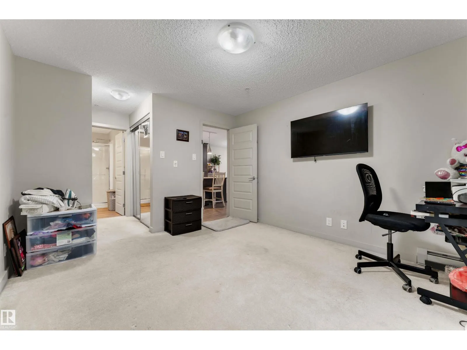 #106 4008 SAVARYN DR SW