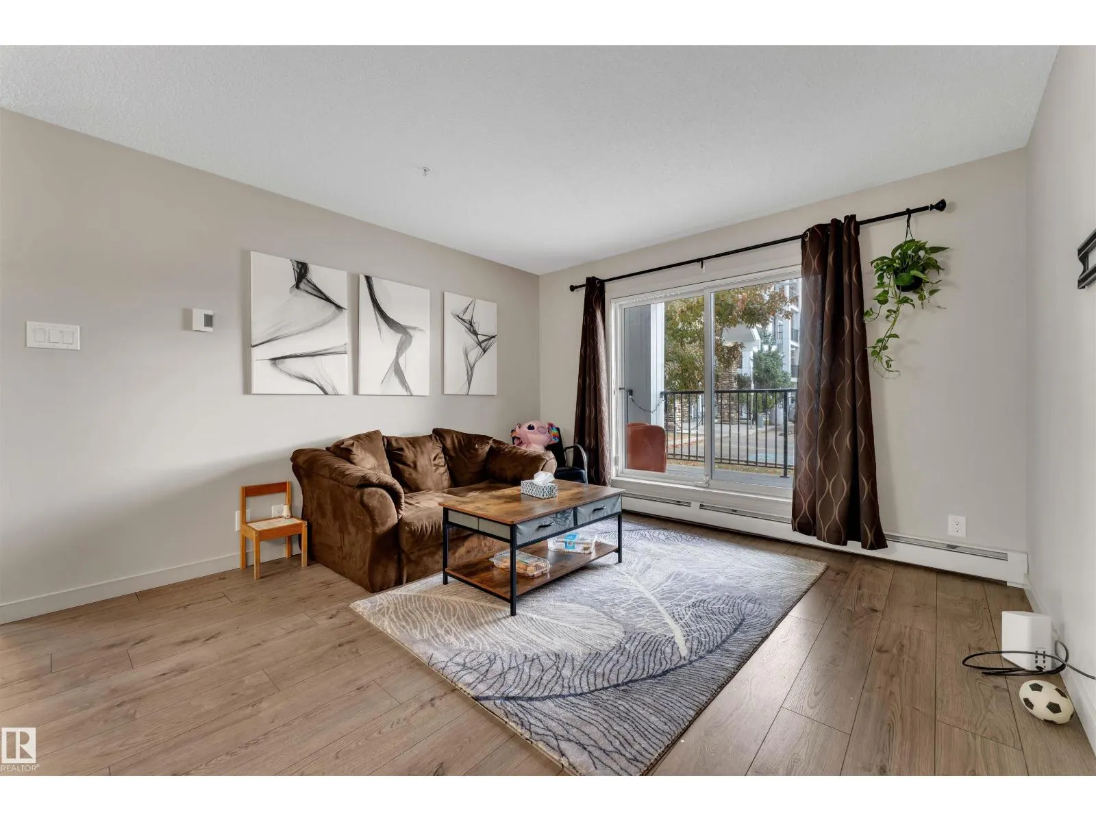 #106 4008 SAVARYN DR SW