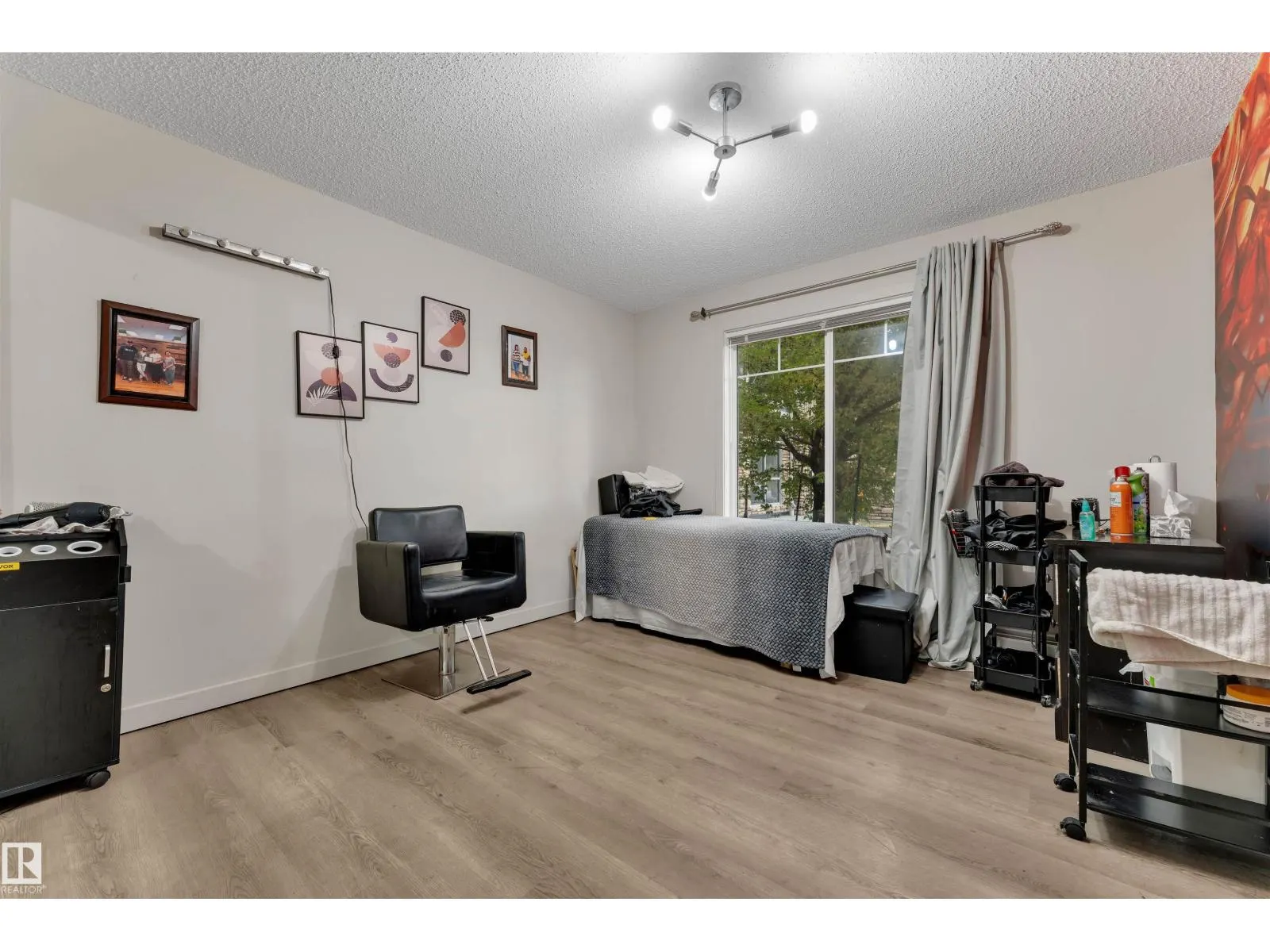 #106 4008 SAVARYN DR SW