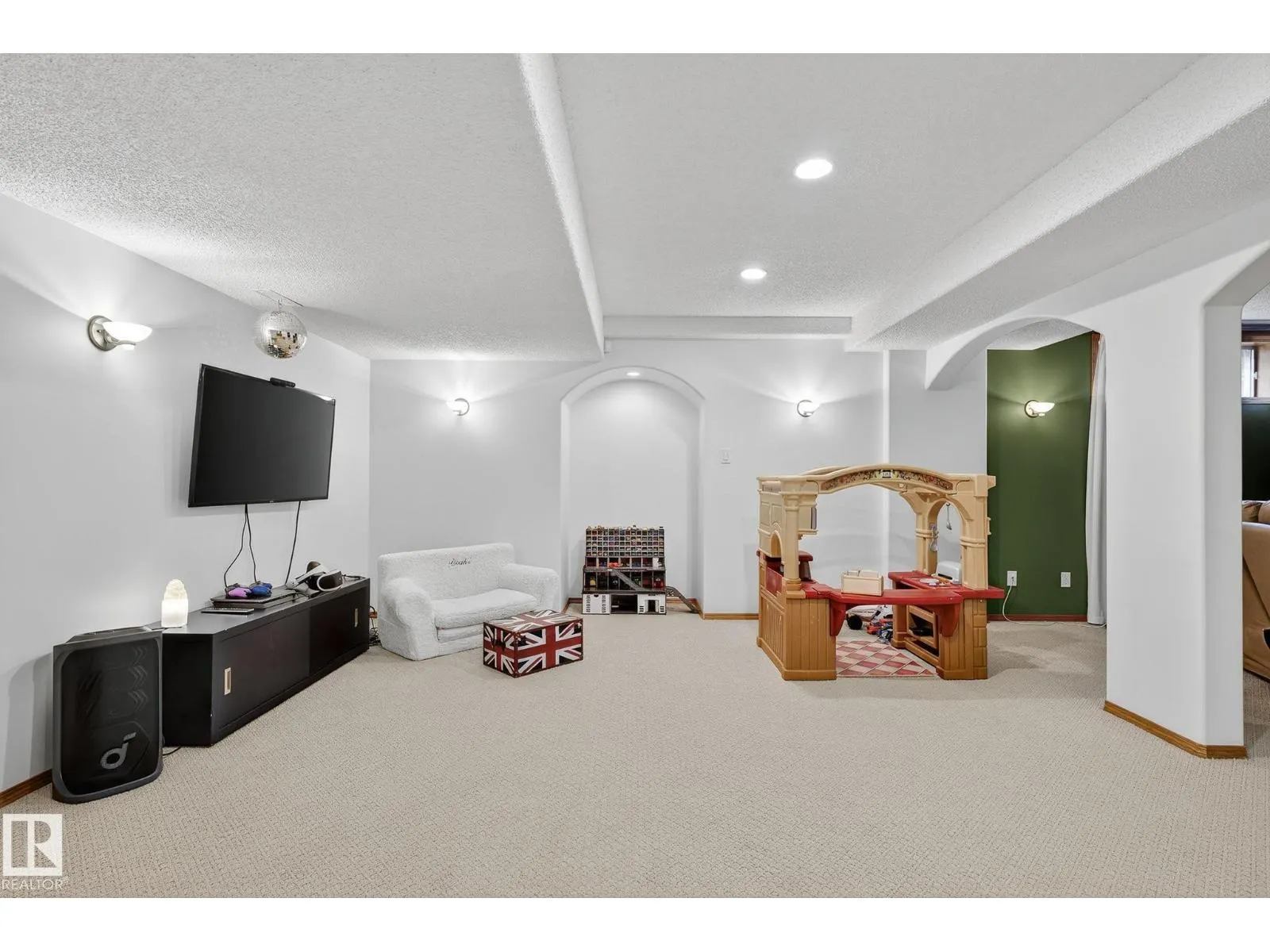 337 WEBER WY NW