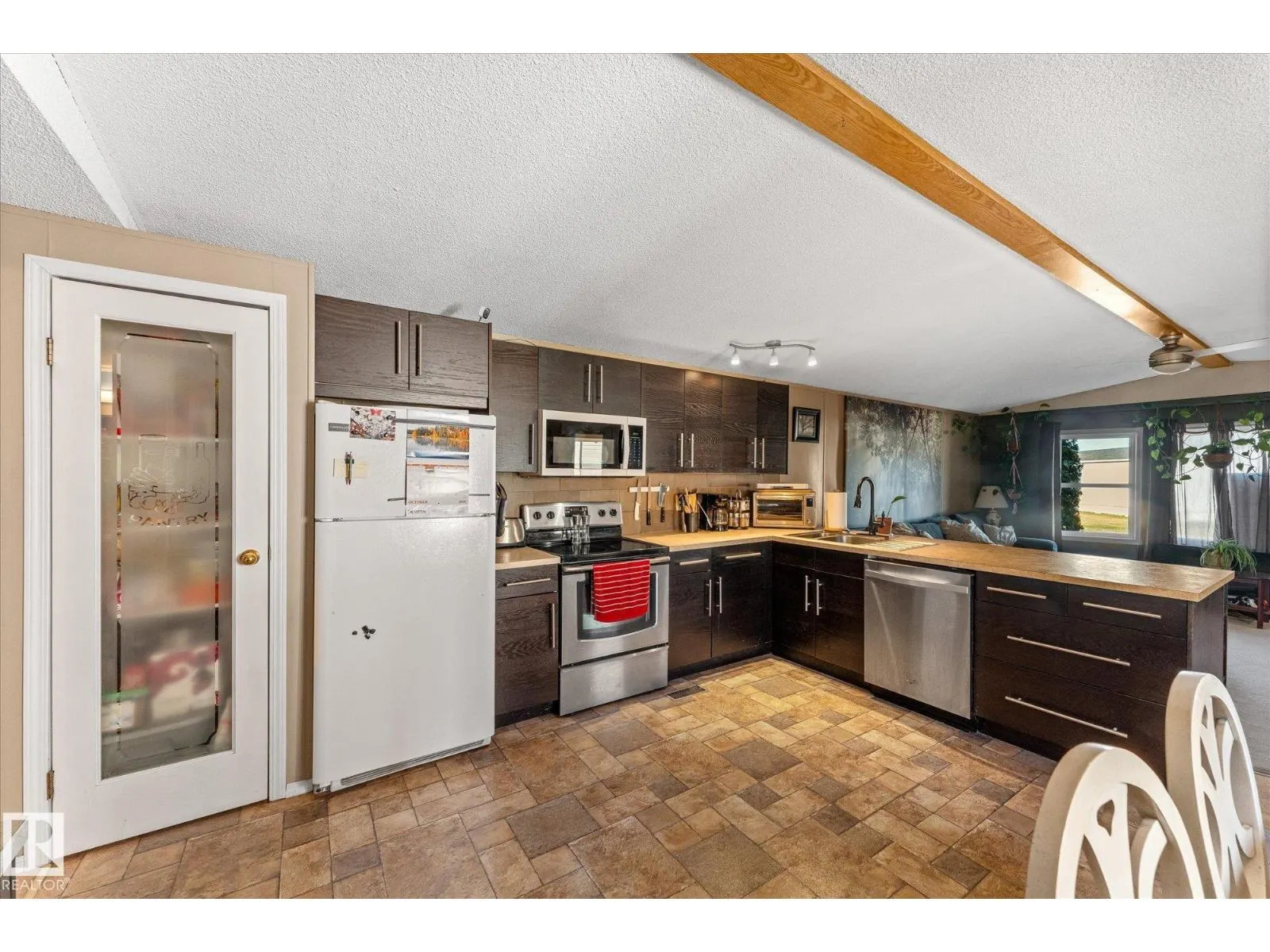 712 53222 Range Road 272