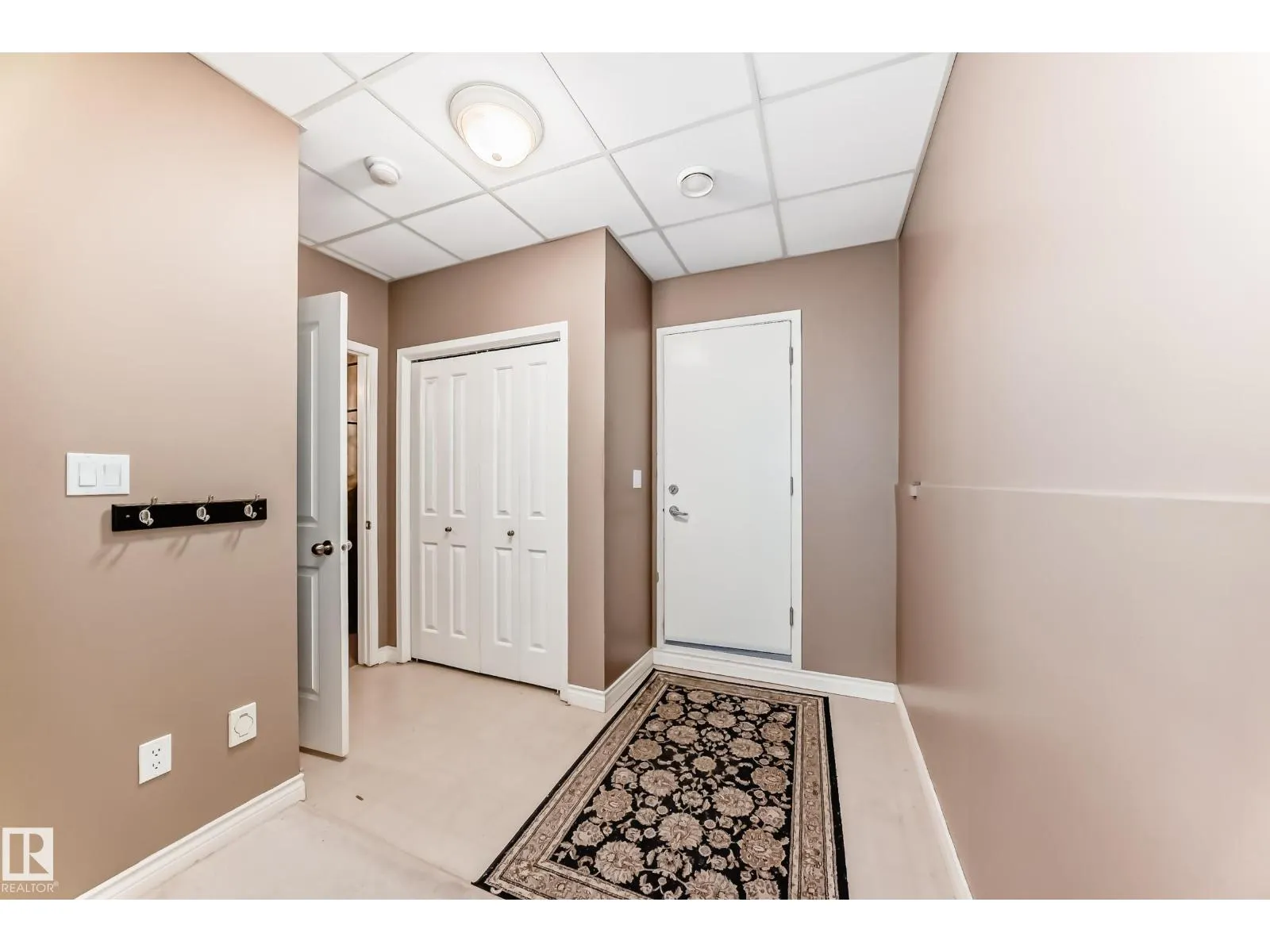 #29 101 Jim Common DR