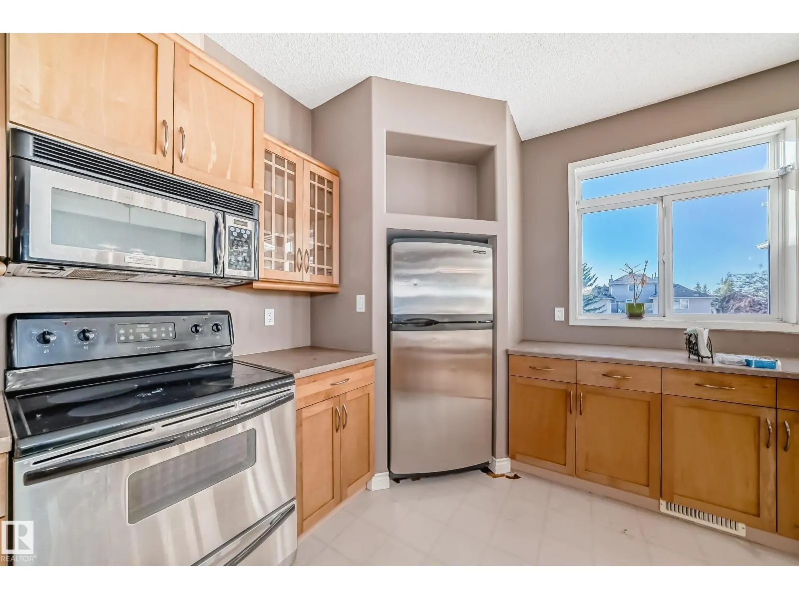 #29 101 Jim Common DR