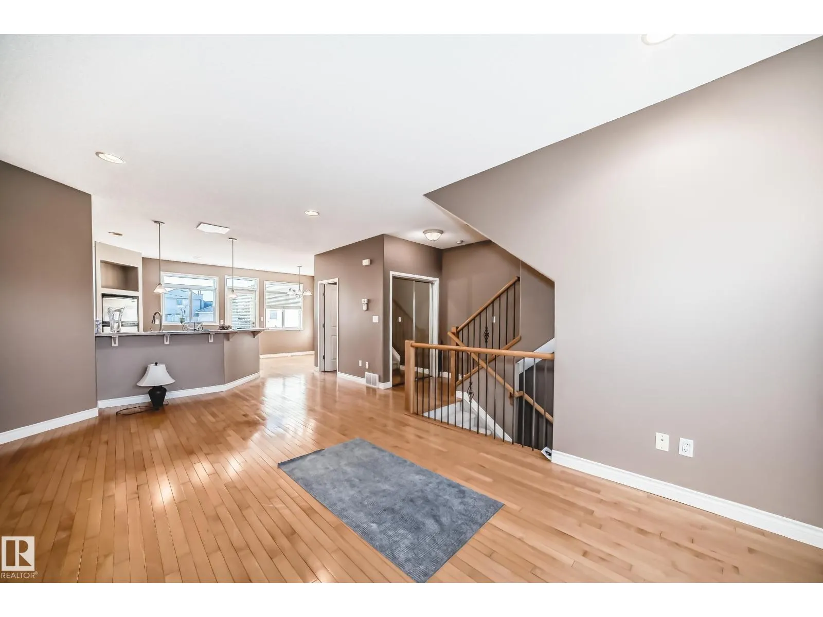 #29 101 Jim Common DR