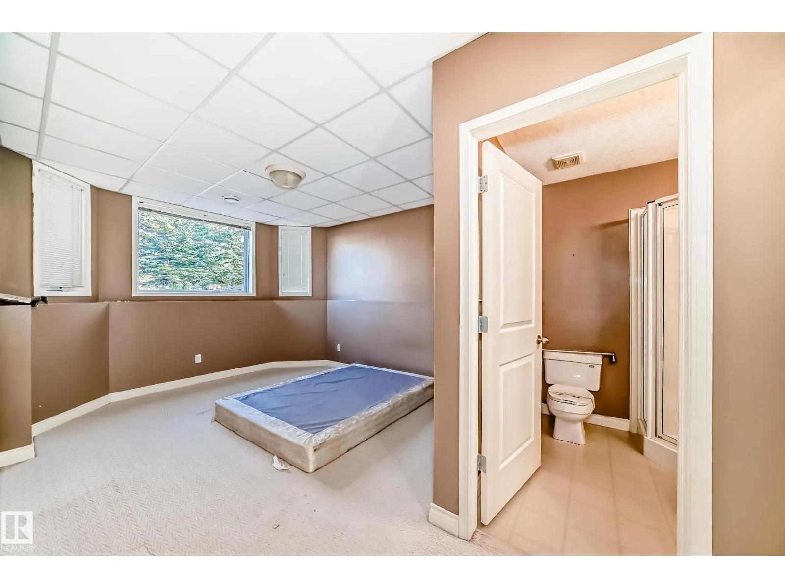 #29 101 Jim Common DR