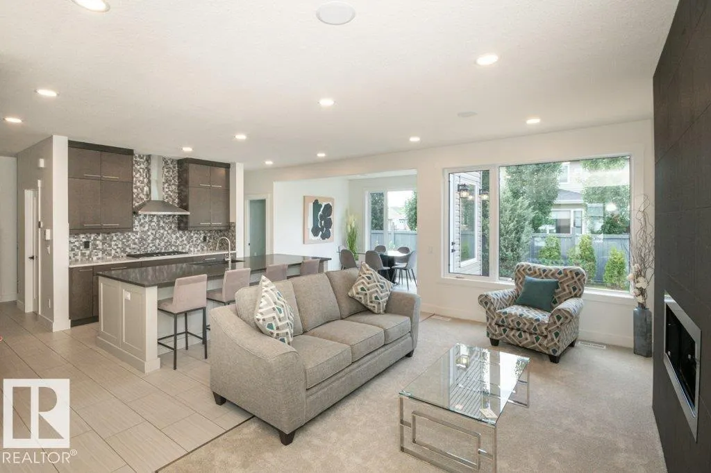 5512 ETOILE CO