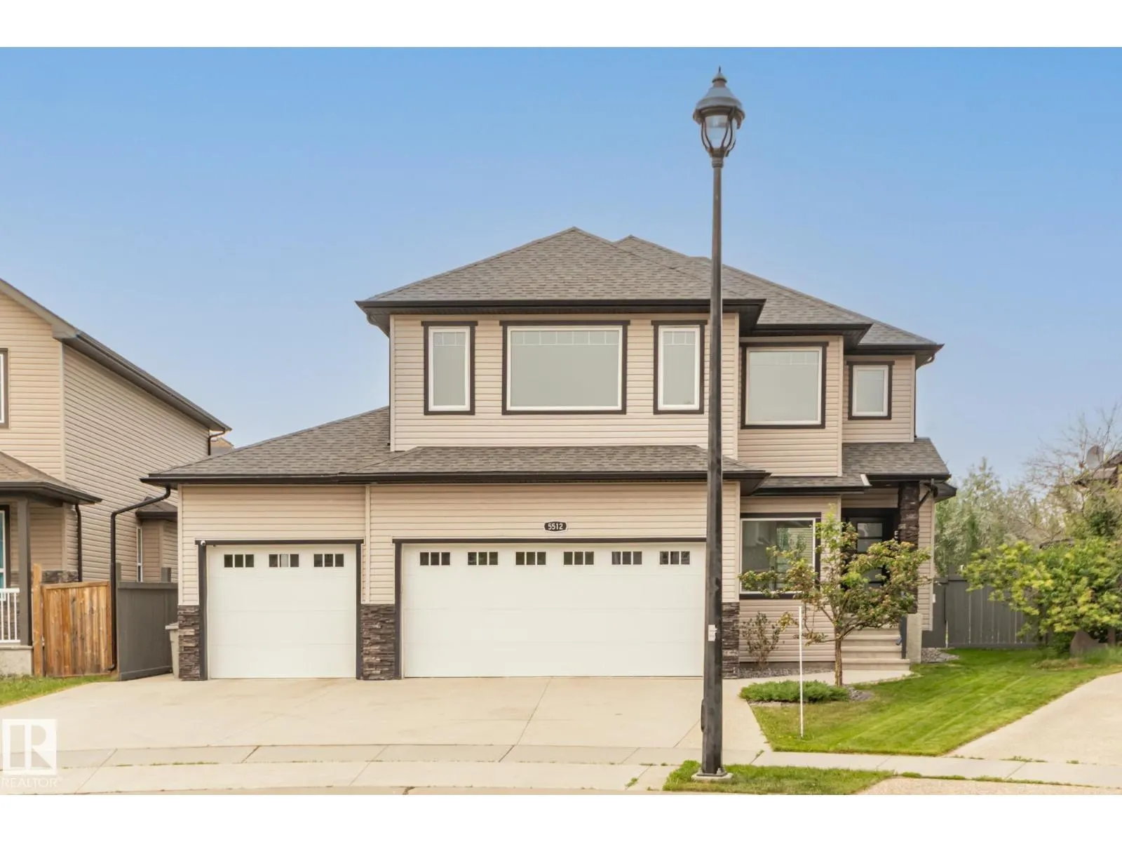 5512 ETOILE CO