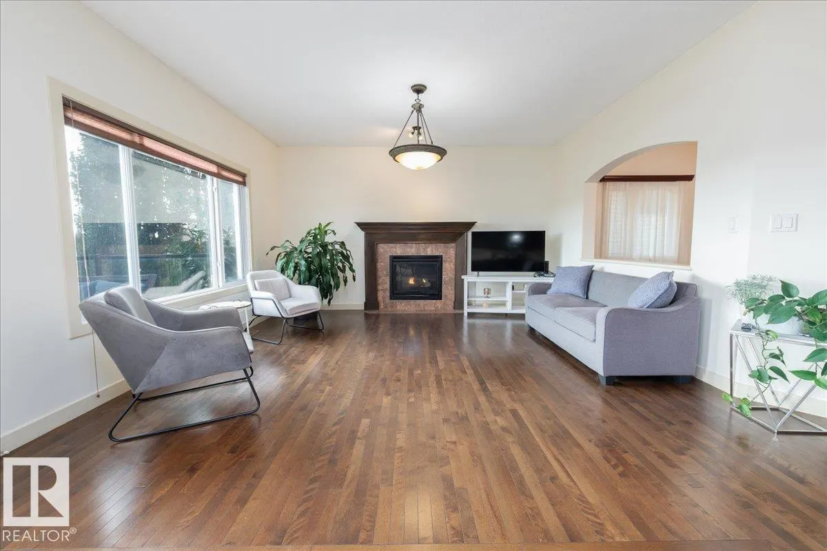 7521 SPEAKER WY NW