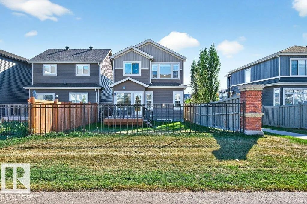 22540 82 AV NW