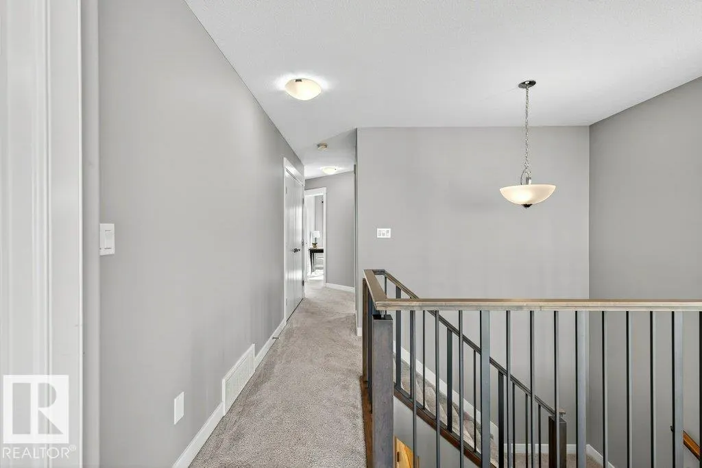 22540 82 AV NW