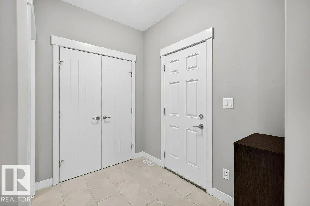 22540 82 AV NW