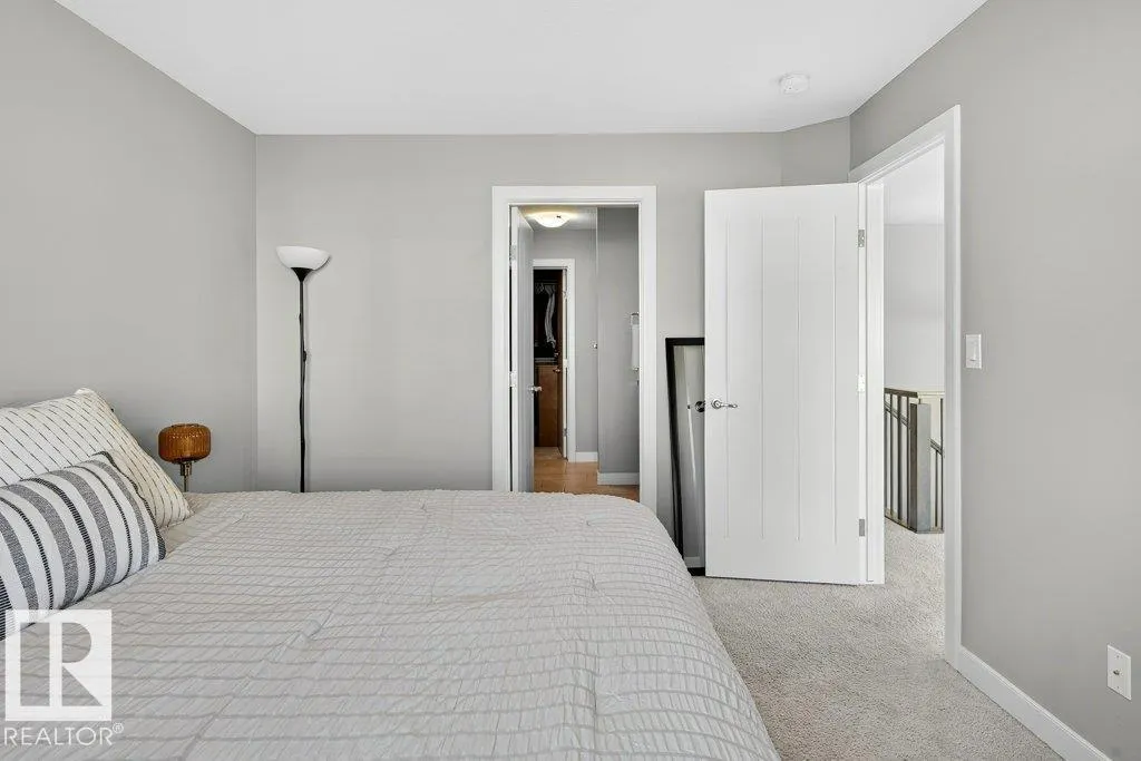 22540 82 AV NW