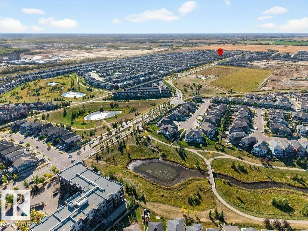 22540 82 AV NW