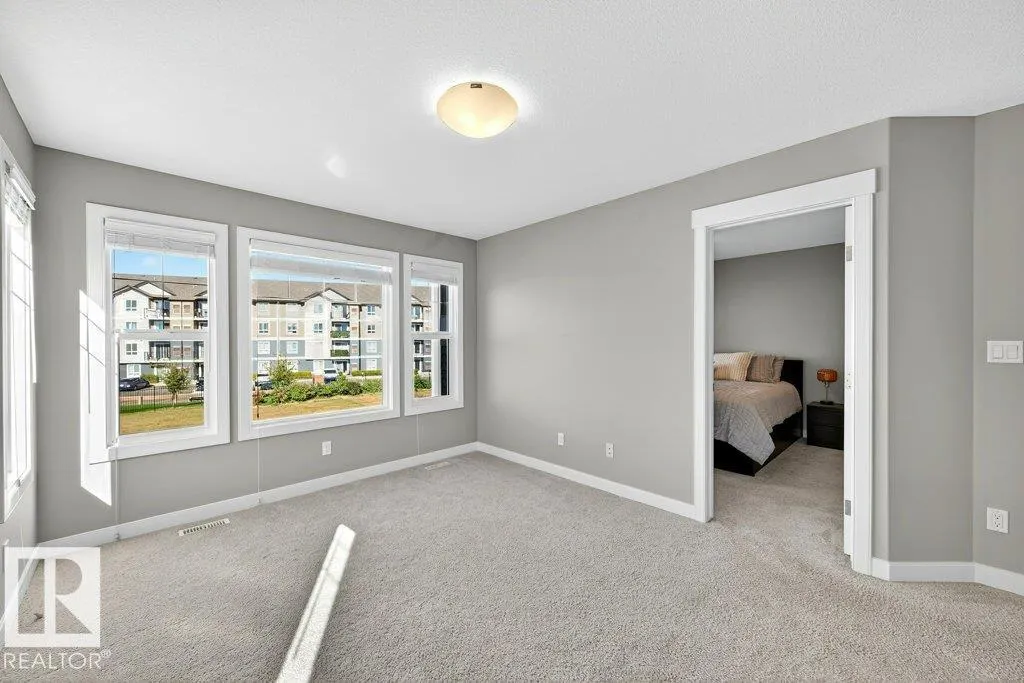 22540 82 AV NW