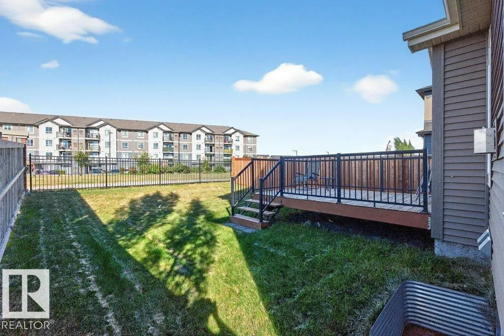 22540 82 AV NW