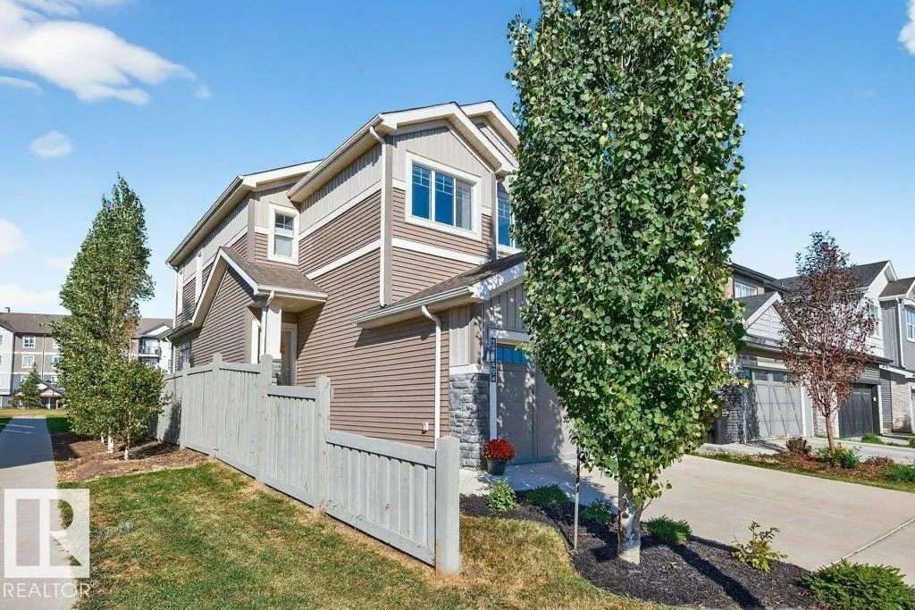 22540 82 AV NW