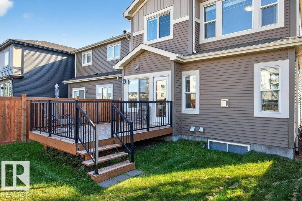 22540 82 AV NW