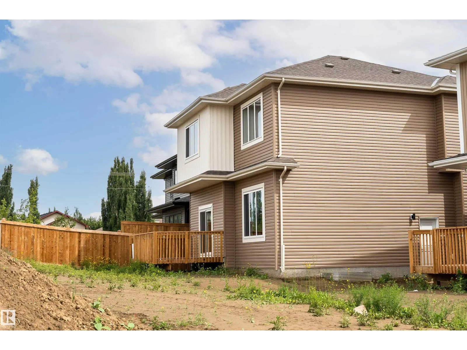 145 Graybriar DR