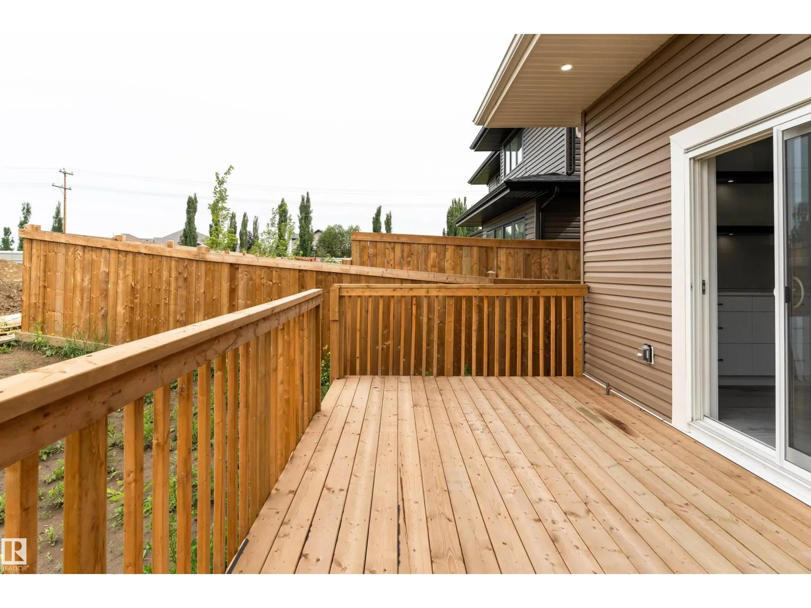 145 Graybriar DR