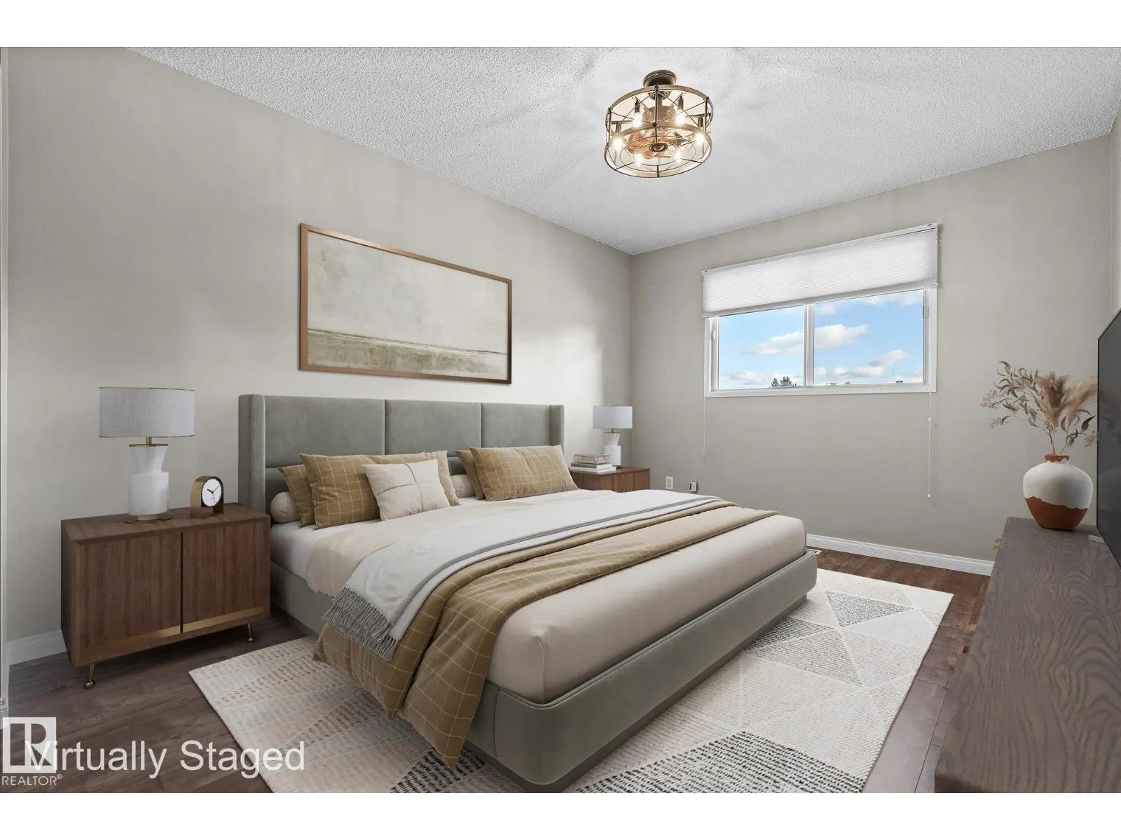 33 WESTGLEN CR