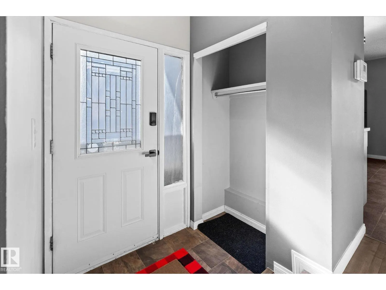33 WESTGLEN CR