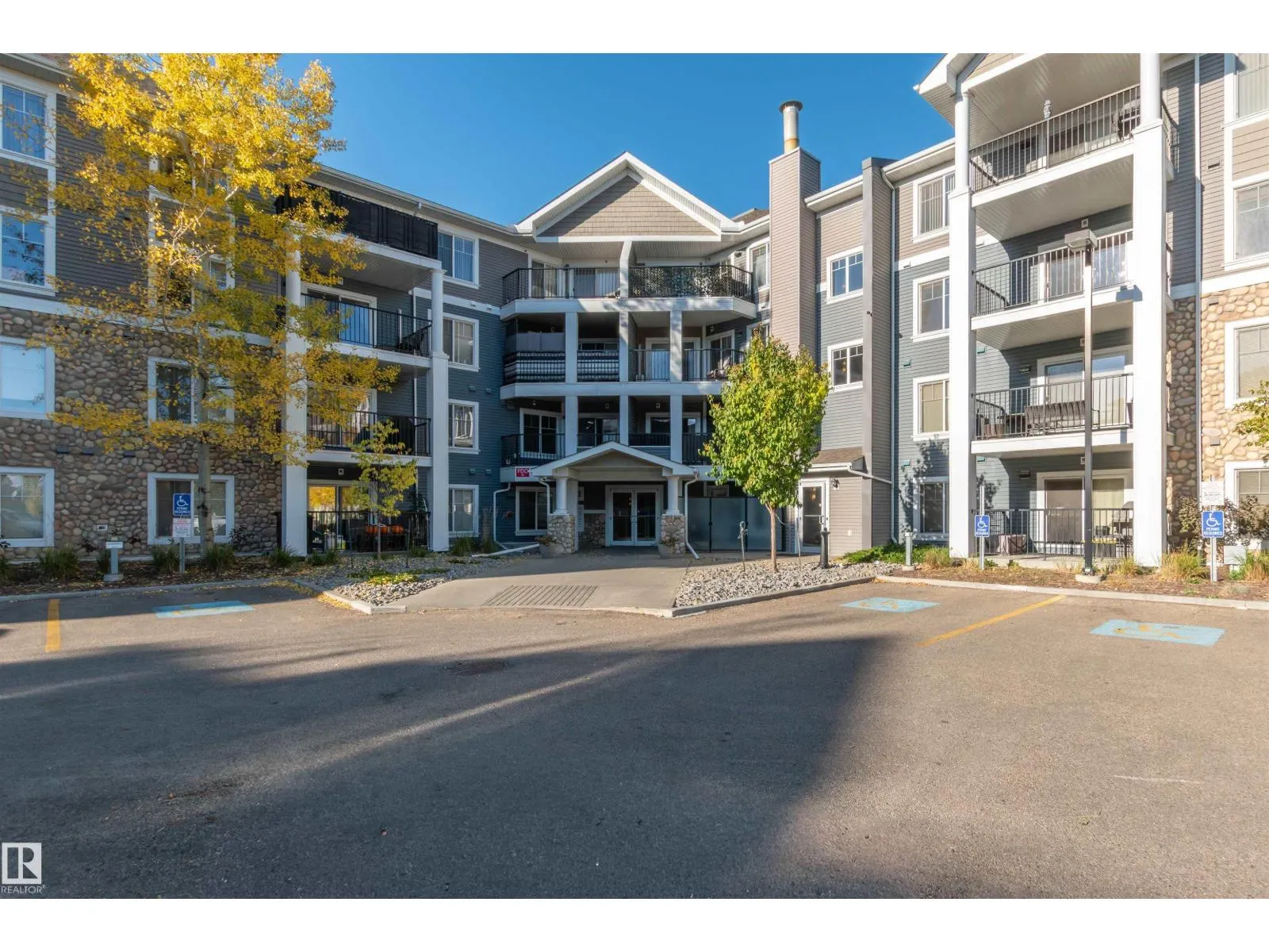 #101 6084 STANTON DR SW