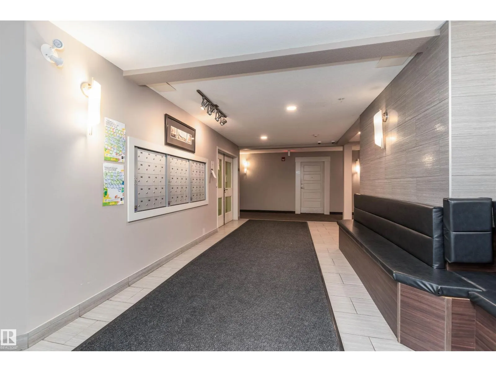 #101 6084 STANTON DR SW