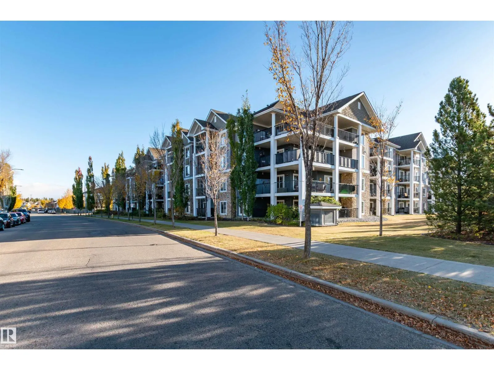 #101 6084 STANTON DR SW