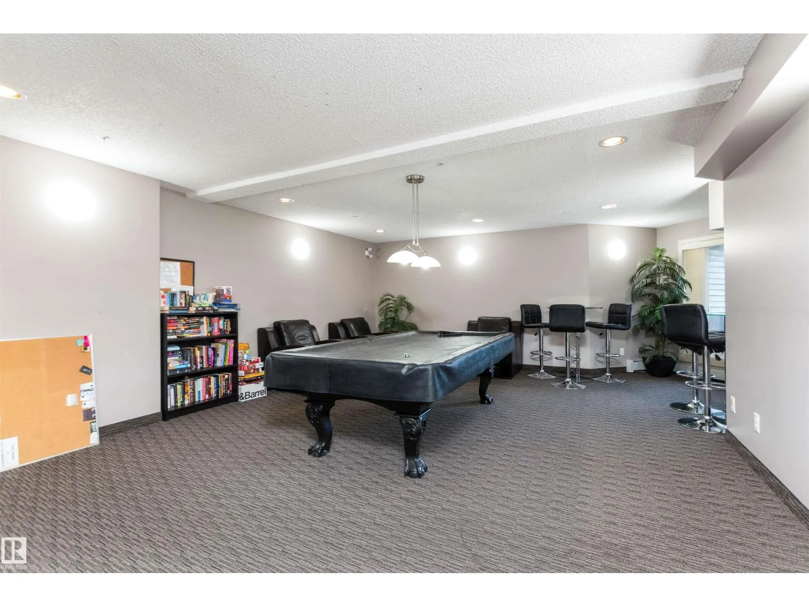 #101 6084 STANTON DR SW