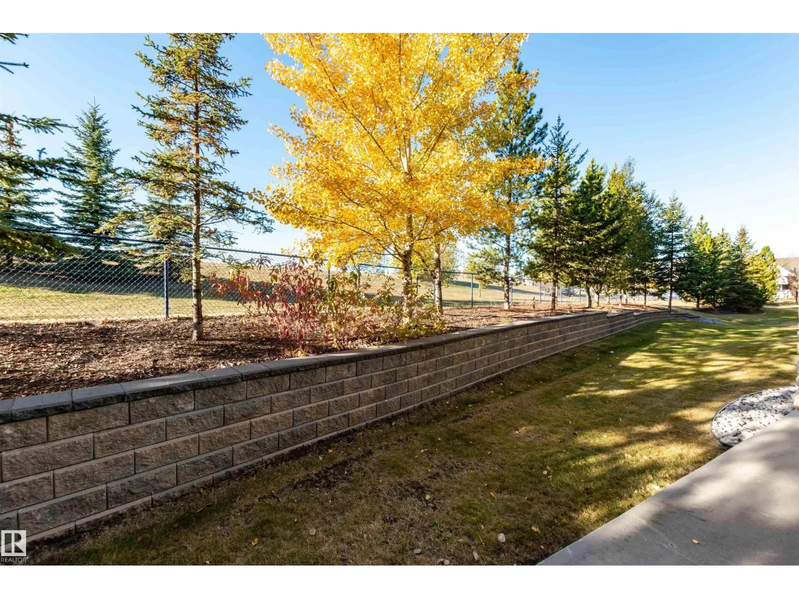 #101 6084 STANTON DR SW