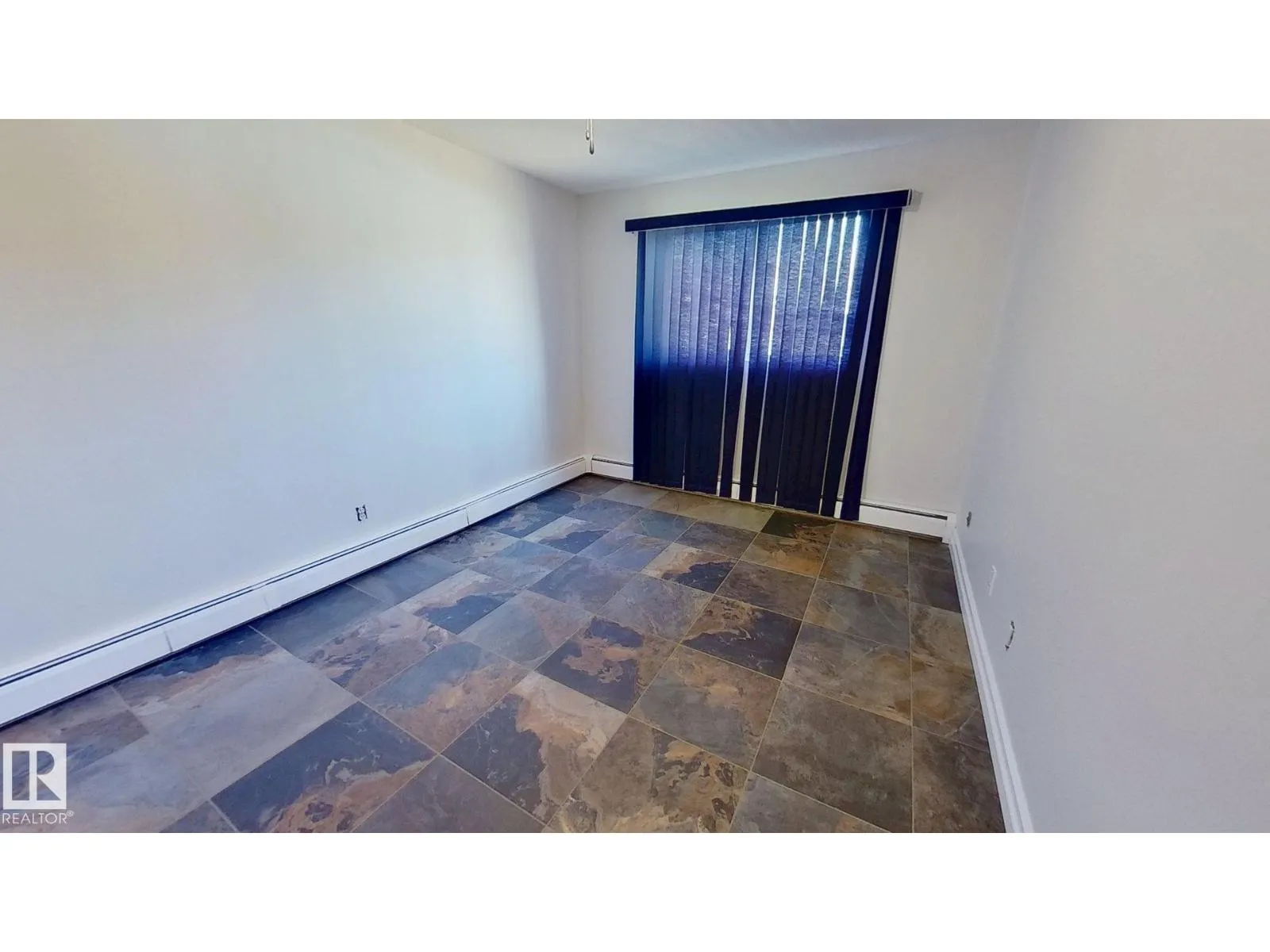#3 10836 116 ST NW