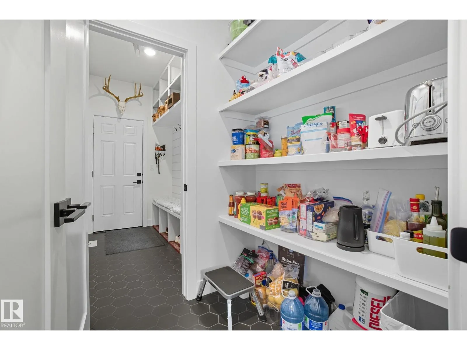 141 Dansereau WY