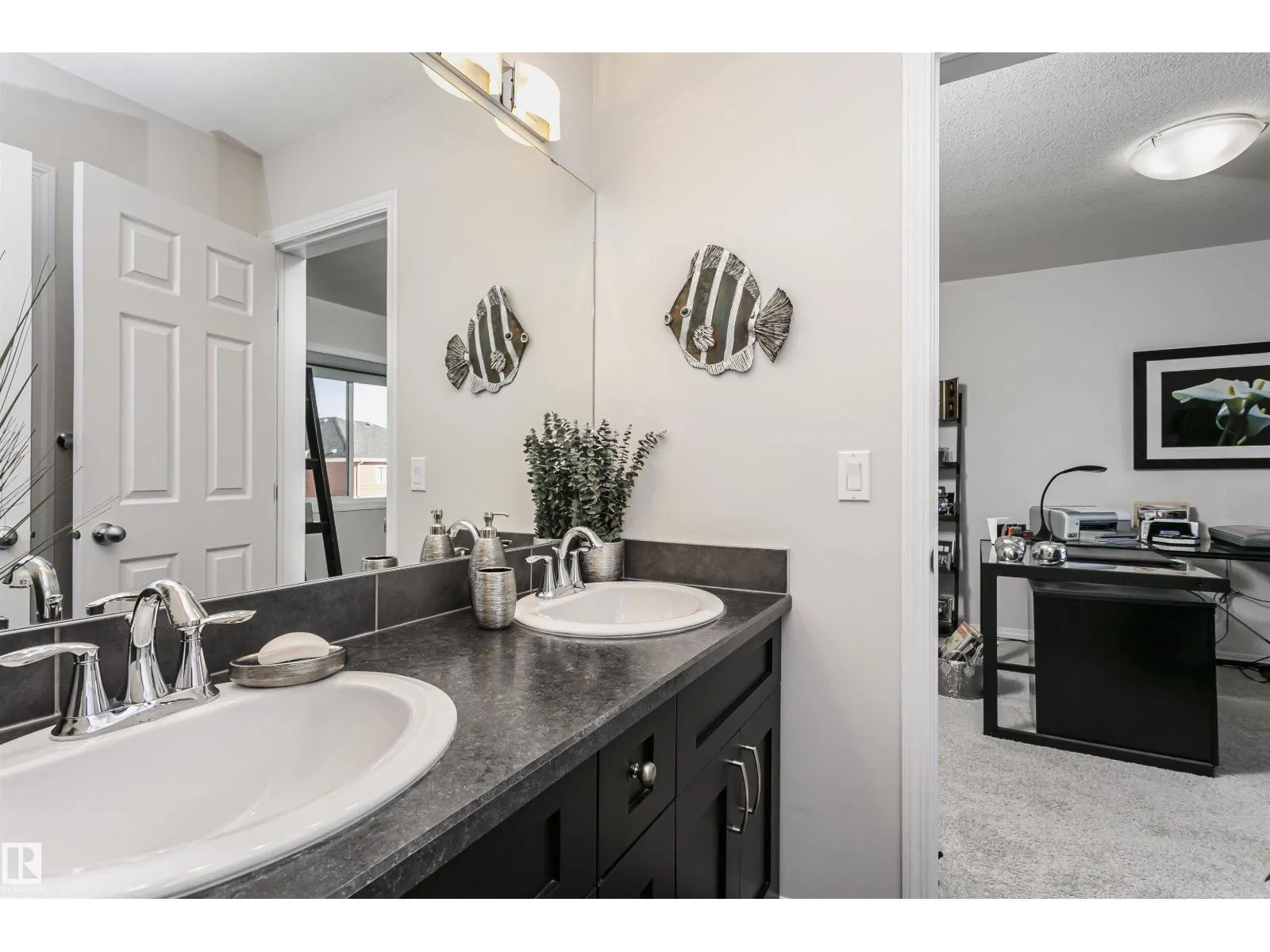 12936 201 ST NW