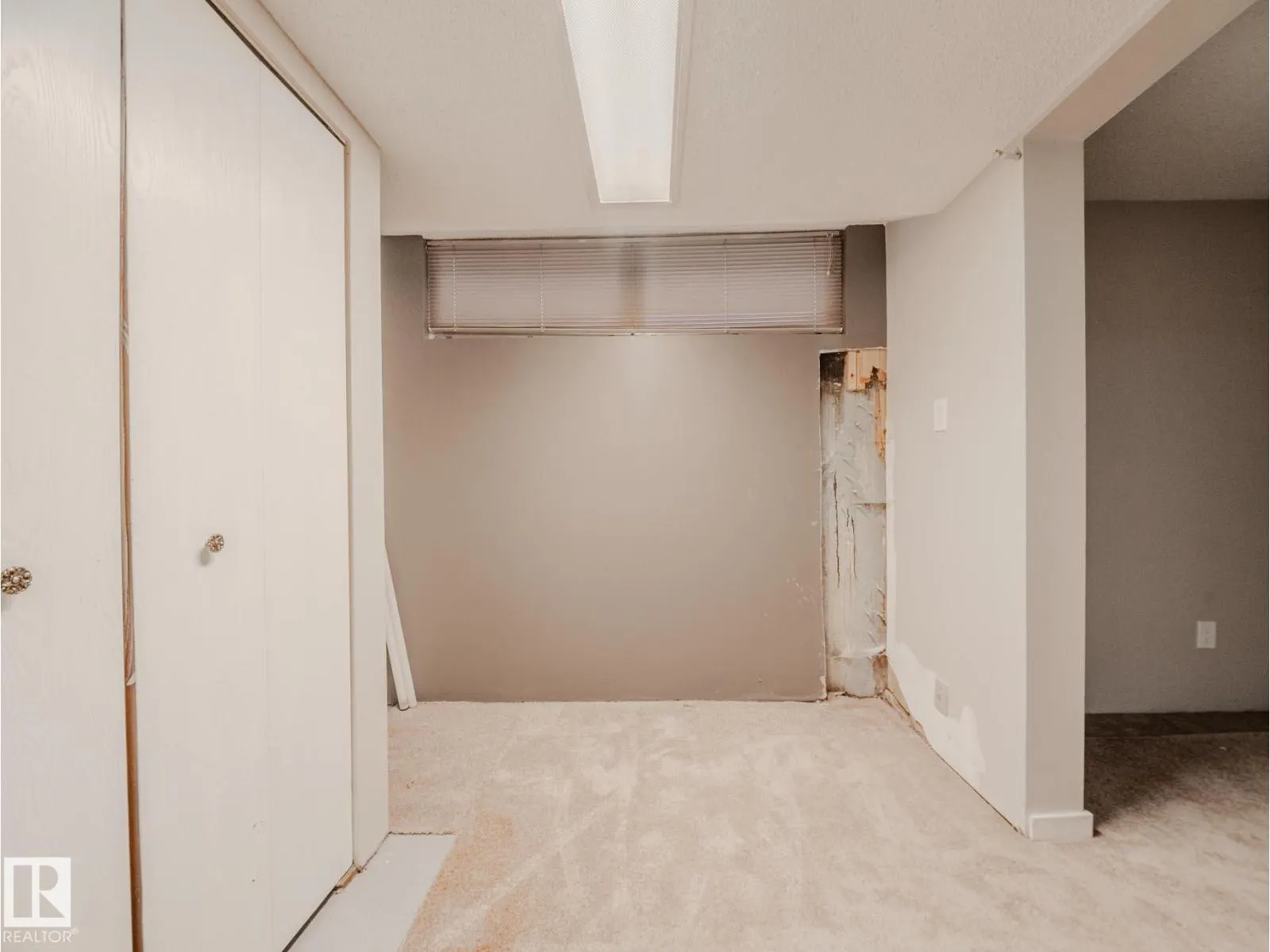 8111 159 ST NW