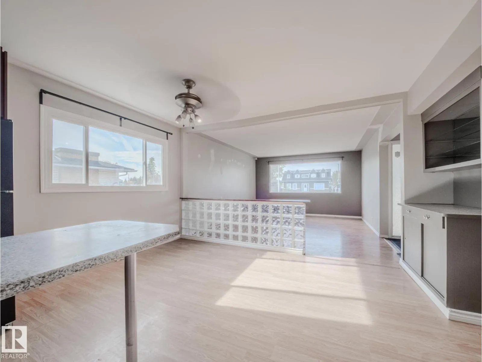 8111 159 ST NW
