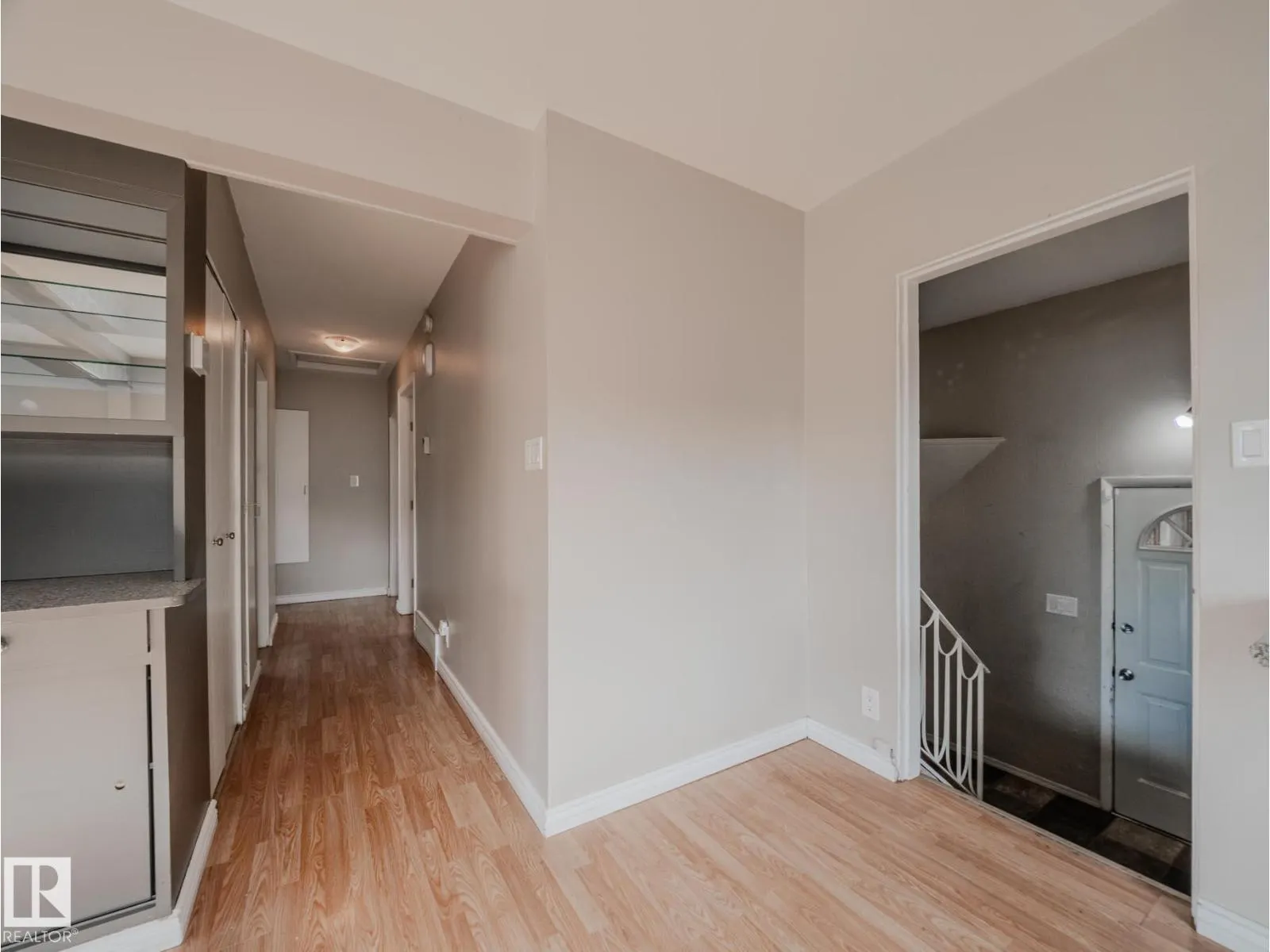 8111 159 ST NW
