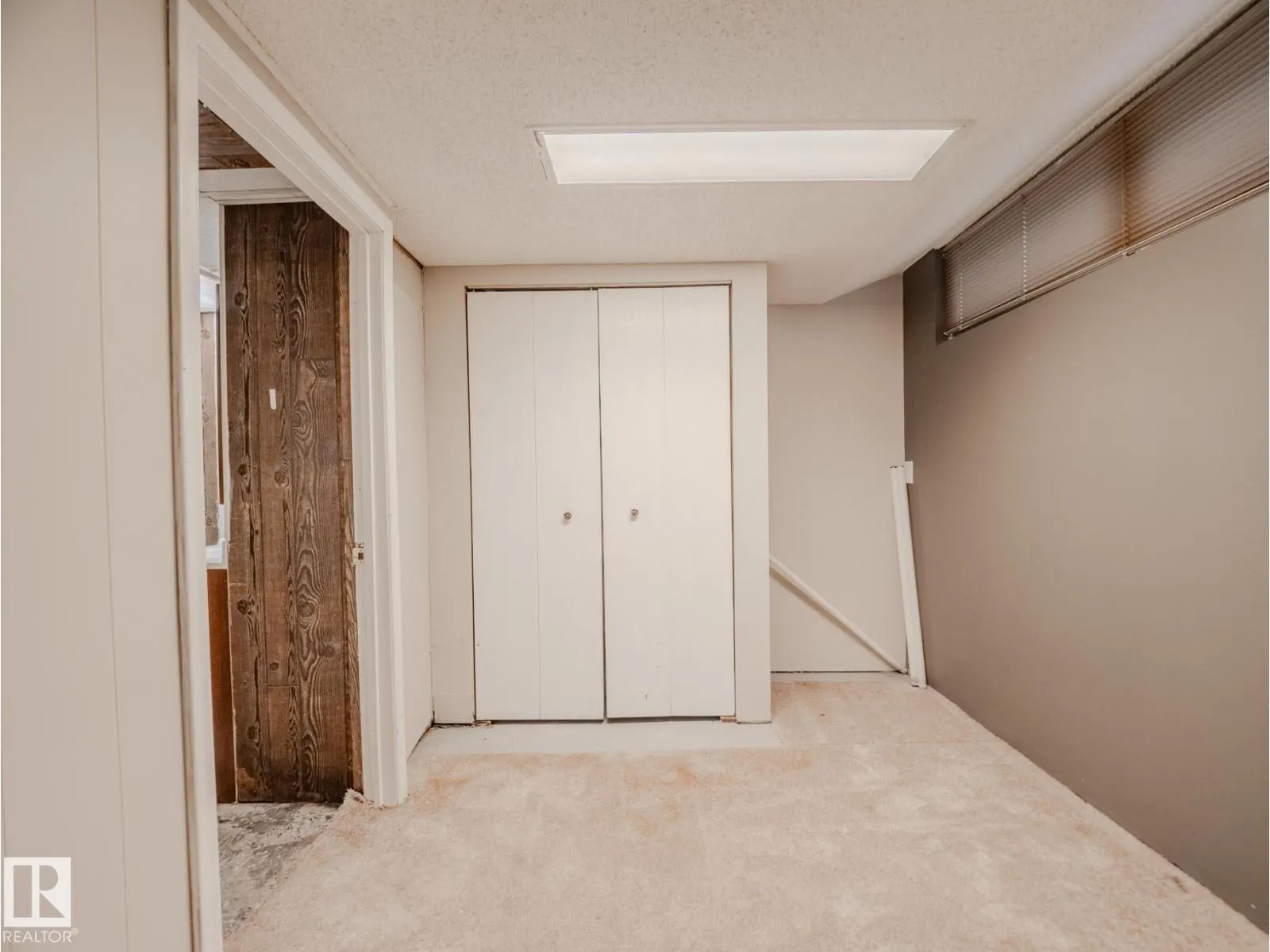 8111 159 ST NW