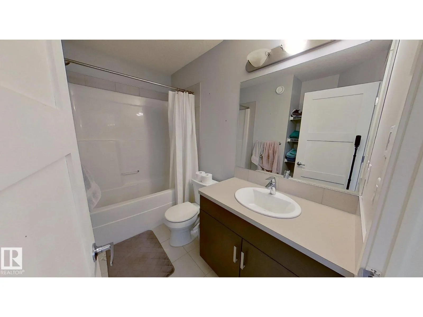 3456 CUTLER CR SW SW
